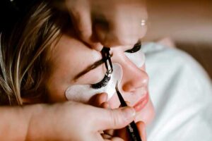 The Ultimate Guide to Maintaining Your Lash Extensions